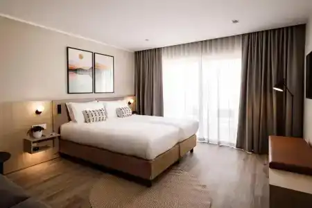 Strand Suites by NEU Collective - 41