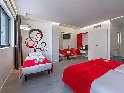 Eurostars Central - 38