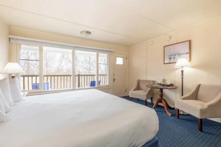 Days Inn by Wyndham - 57