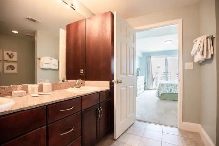 Laketown Wharf by Collection - 8