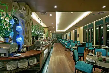 Novotel Phuket Vintage Park Resort - Sha Plus - 14