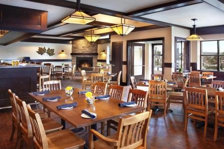 Deerhurst - 8