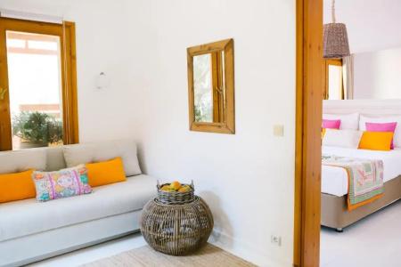 Karia Bel - Adult Only +12 - 46