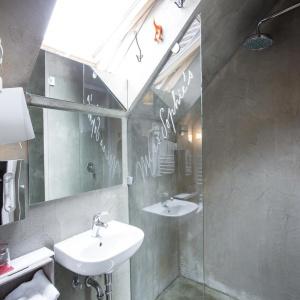 Sophie's Hostel - 47