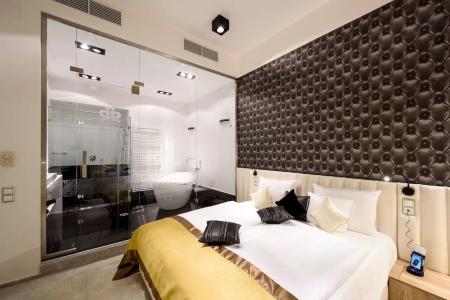 Karoly Corner Residences - 136