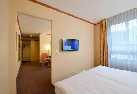 Demosan Hilden - 4