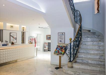Kyriad Tours Centre - 12