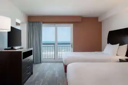 Hilton Garden Inn Oceanfront - 74
