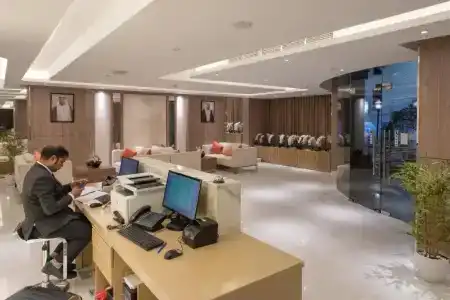 Corp Executive Suites - 25