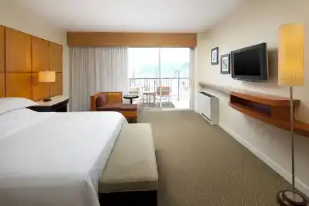 Sheraton Waikiki - 5