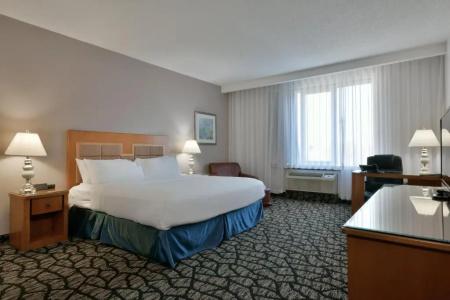 Empire Suites - 45