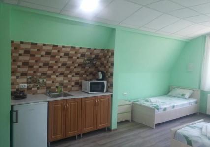 Luxor Inn & Suites - 11