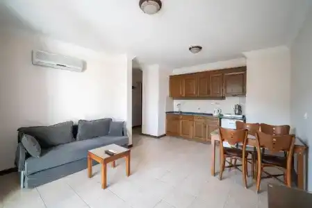 Fora Apart - 73