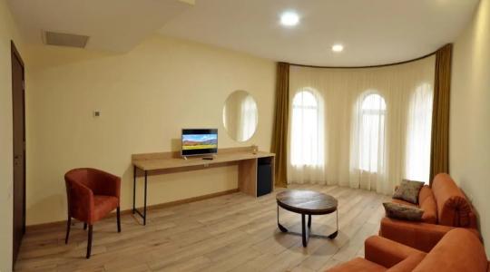 Babaneuris Marani - 141