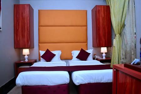 Best Western Plus - 20