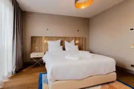 Fourty Three Luxury Serviced - 39