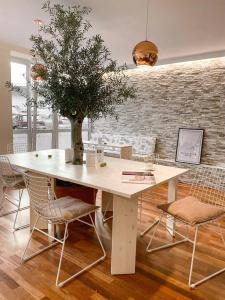 Town Wiesbaden - private living - 16
