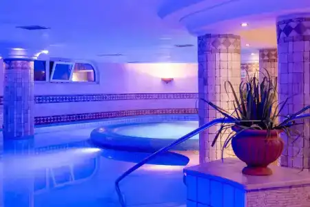 Tritone Resort & Spa - 0