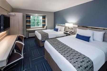 Microtel Inn & Suites - - 5