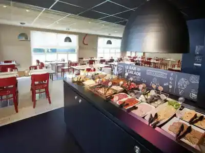 Campanile Orleans - La Source - 21