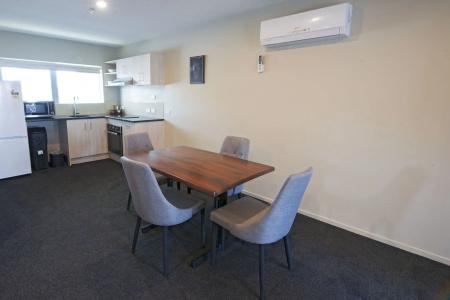Ellerslie Palms - 17