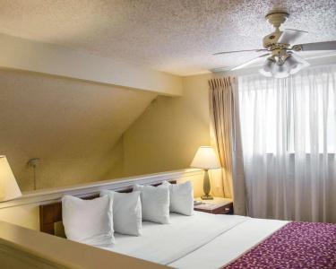 SureStay Studio by Best Western - 38
