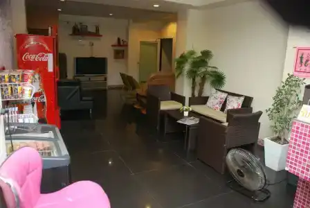 Keeree Boutique - 7