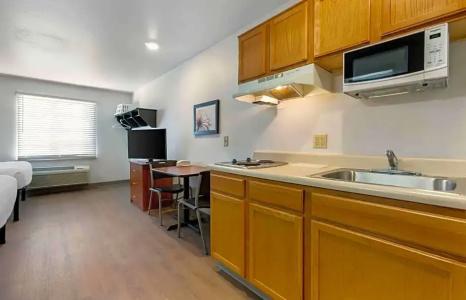 Extended Stay America Select Suites - - East - 60