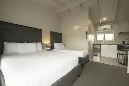 Middlemore - 39
