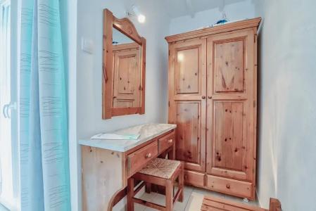 Pavlos Place - 61