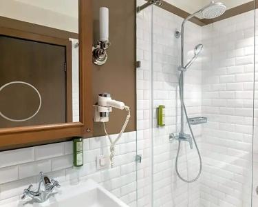Best Western Plus Market Square Lviv - 29