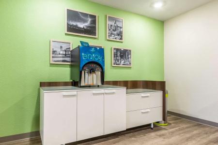 WoodSpring Suites Indianapolis Castleton - 9