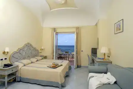 Tritone Resort & Spa - 5