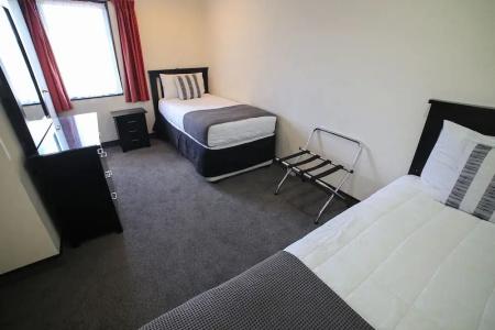 Palm City Motor Inn - 99