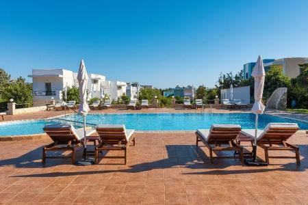 W Suites by Estia - 9