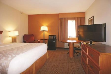 La Quinta Inn by Wyndham North - 1