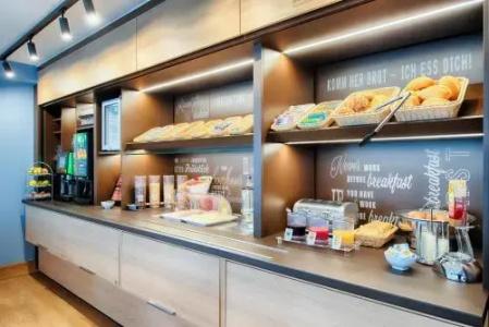 B&B Bielefeld-Ost - 11