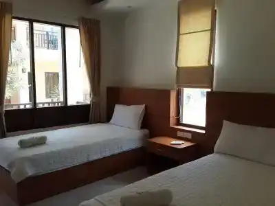 Modern Resort - 17