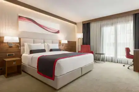 Ramada - 28