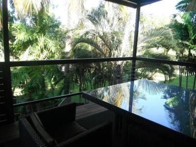 Rydges Palmerston - - 8