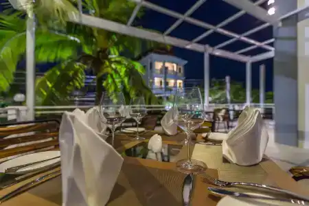 The Tito Suite Residence - 23