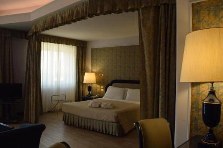 Grand Excelsior's - 179