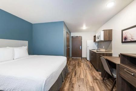 WoodSpring Suites Orlando Kissimmee Maingate - 19