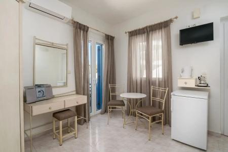 Livanios Studios - 120
