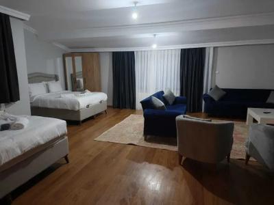 Royal Garden Suite - 63