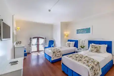 Adalya Port - 5