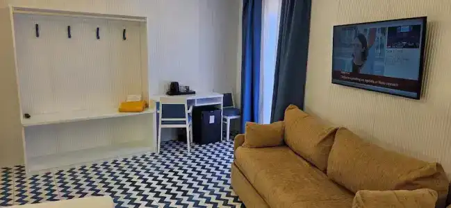 Cristina - 60