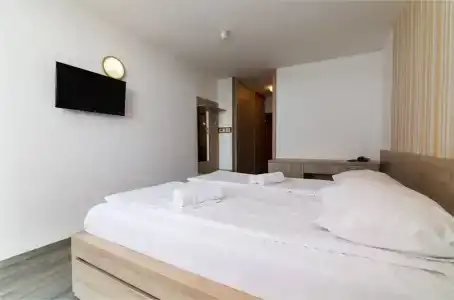 Zagreb - 19