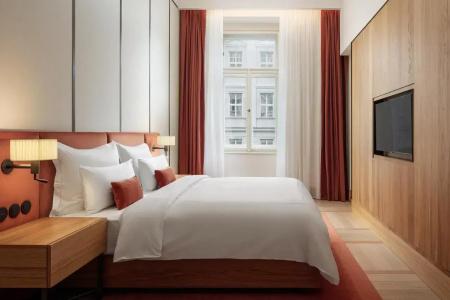 The Julius Prague - 44