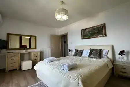 Bella Vista - 2